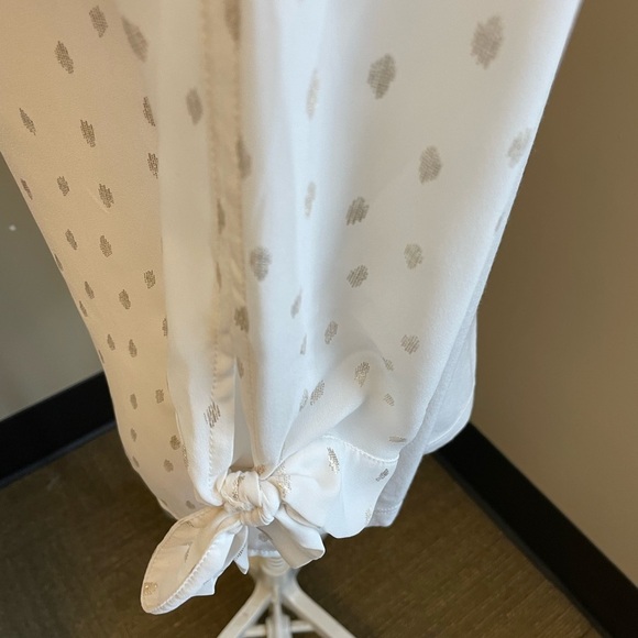 Punto Roma 3/4 length sleeve vneck cream and gold blouse women’s size Small - Picture 4 of 6